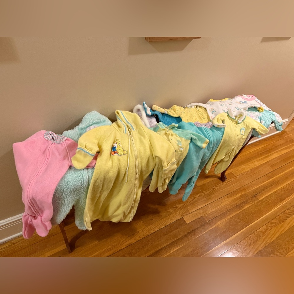 Vintage Baby Clothes Lot 80s 90s Seseme Street  Fleece Sleepers Pastel Retro